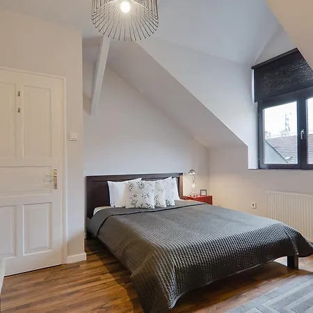 Kapital Bed and breakfast